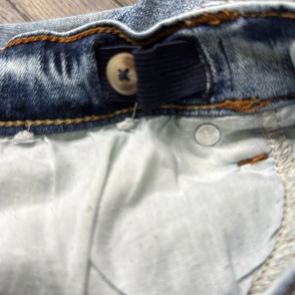 Abercrombie Kids Light Blue Distressed Skinny Jeans